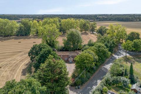 4 bedroom detached house for sale, Peaceful Cottage in Colby