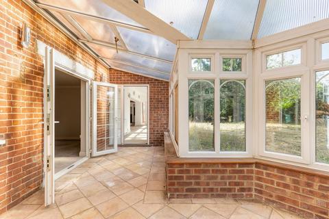 4 bedroom detached house for sale, Peaceful Cottage in Colby