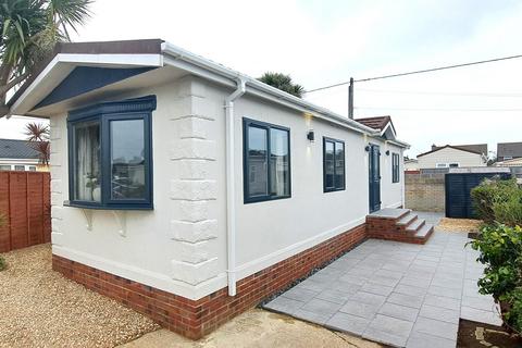 undefined, Field Place Hoburne Naish Holiday Park Christchurch Road Barton on Sea BH25 7RE