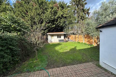 5 bedroom semi-detached house for sale, Buxton Drive, New Malden, KT3