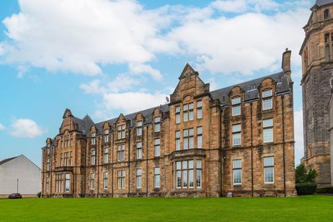 3 bedroom apartment to rent, Parklands Oval, Crookston, Glasgow