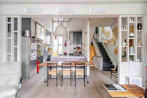 4 bedroom maisonette for sale, Saltram Crescent, Queens Park, London, W9