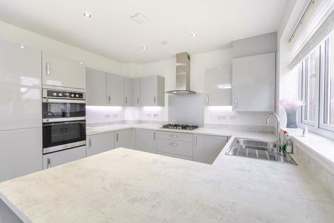 4 bedroom detached house for sale, Leamans Road , Haslington CW1