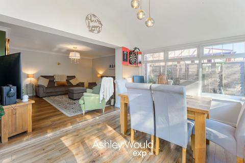 undefined, York Close, Tipton DY4