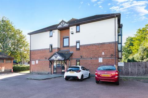 1 bedroom flat for sale, Fairfield Close, Mitcham CR4