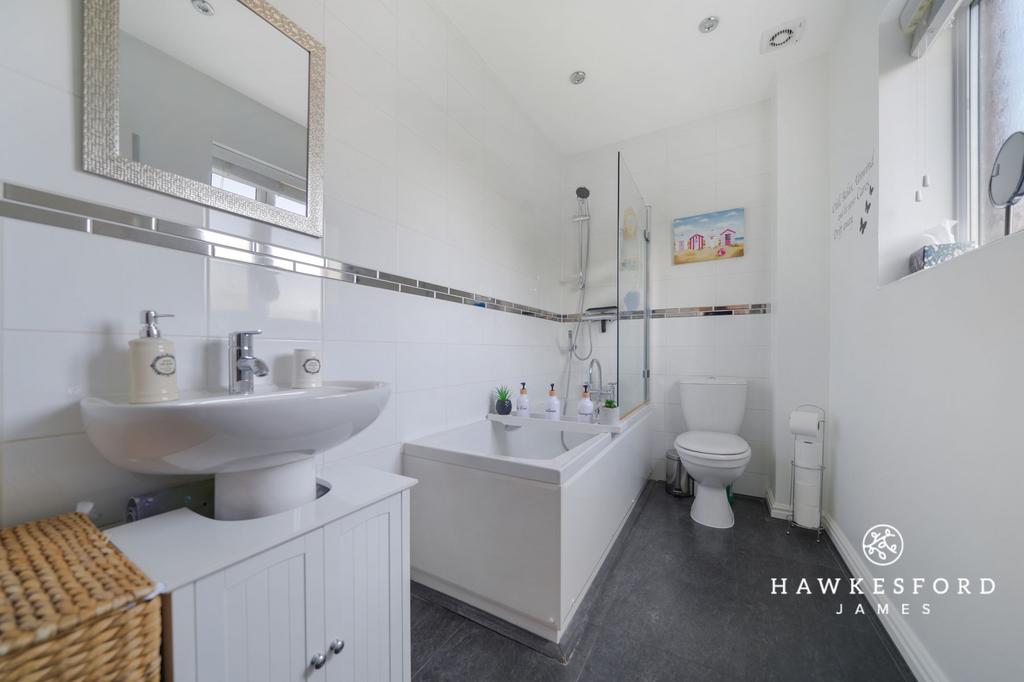 Honesty Close, Sittingbourne - Honesty Close,...