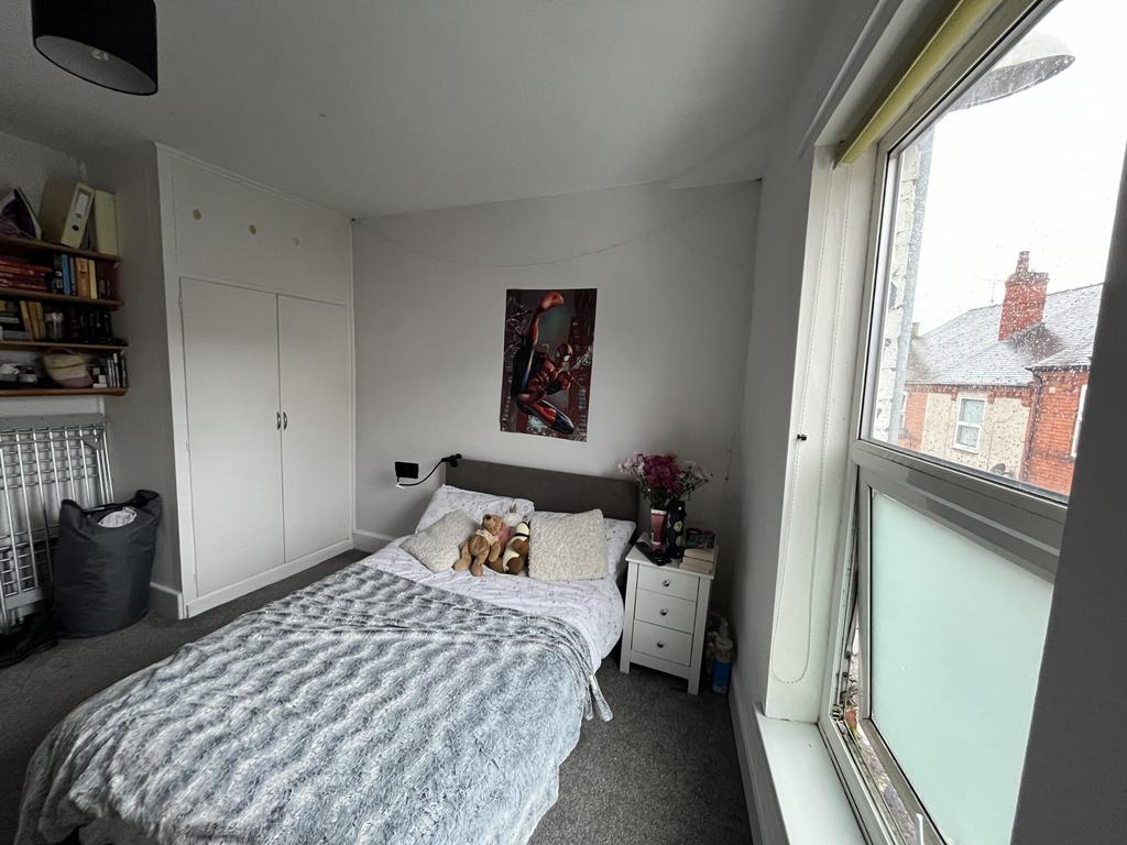 8 Rosemary Lane - Bed2(1).jpg