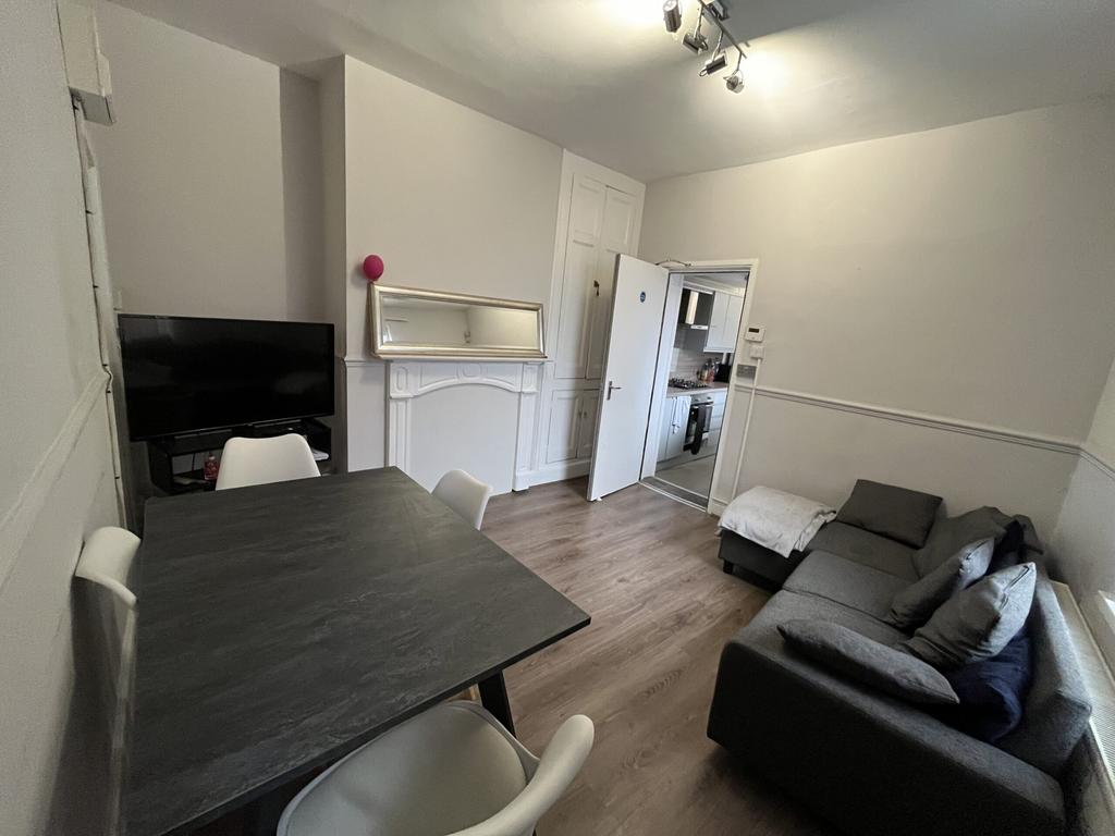 8 Rosemary Lane - Living Room(2).jpg