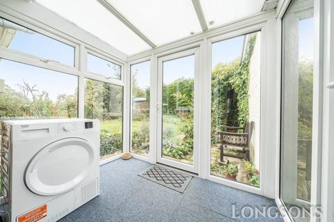 undefined, Southend, Bradenham