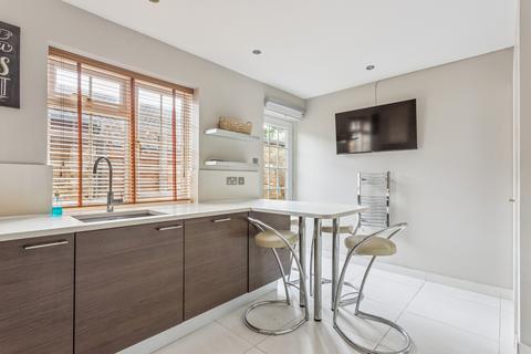undefined, Eastfields, Eastcote, Pinner HA5