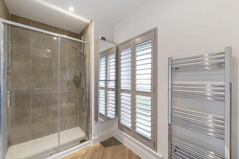 4 bedroom semi-detached house for sale, Baddlesmere Drive, Kings Hill, ME19 4SF