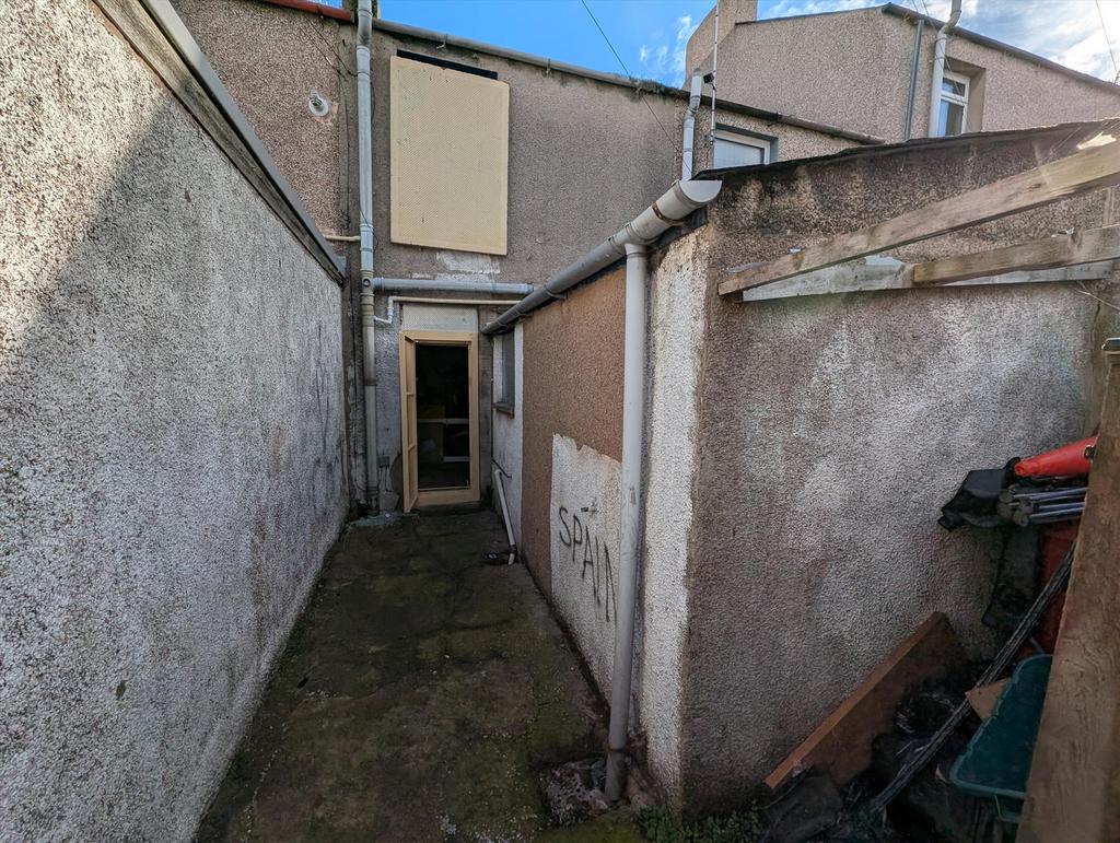 Rear External