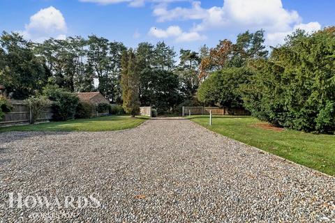 undefined, New Road, Fritton