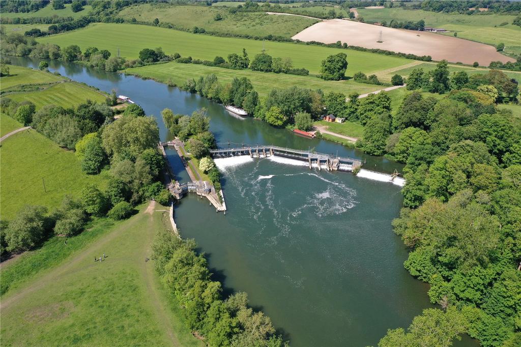 Purley-On-Thames