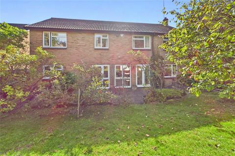 5 bedroom detached house for sale, Hazel Road, Purley on Thames, Reading, Berkshire, RG8
