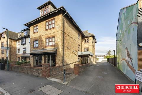 1 bedroom retirement property for sale, Westleigh Court, Wanstead