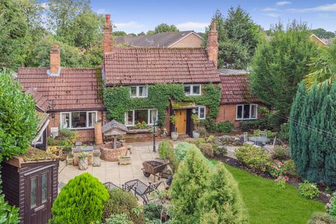 undefined, Bills Lane, Shirley, Solihull B90 2PJ