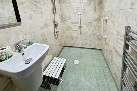 2 bedroom bungalow for sale, Lea Way, York YO32