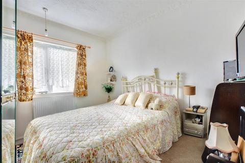 undefined, Ravenswood Road, Arnold