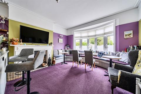 8 bedroom house for sale, Victoria Road, Swanage