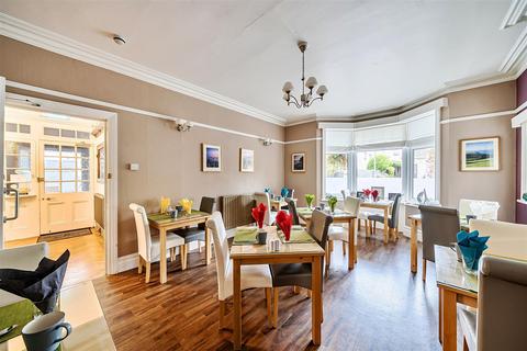8 bedroom house for sale, Victoria Road, Swanage