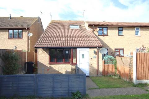 1 bedroom semi-detached house for sale, Hampstead Avenue, Clacton on Sea, CO16