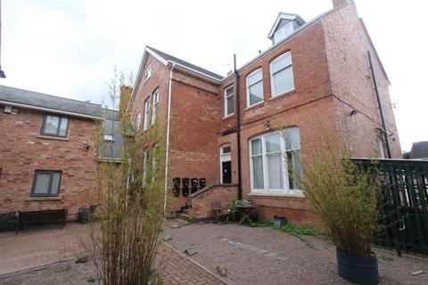Clarendon Park Road, Leicester LE2