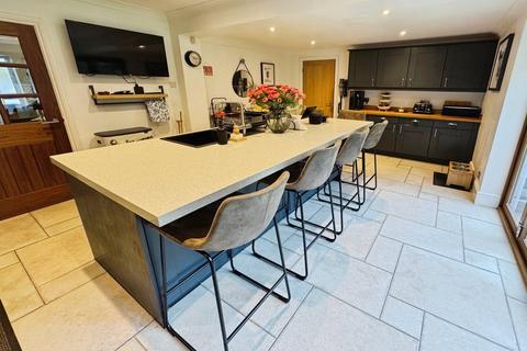 undefined, Park Drive, Eldwick, Bingley, BD16