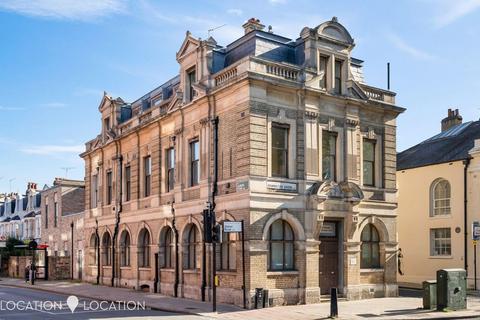 undefined, Newington Green, London, N16