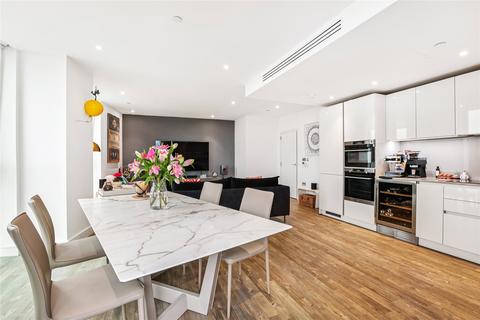 3 bedroom apartment for sale, Wandsworth Road, London, SW8
