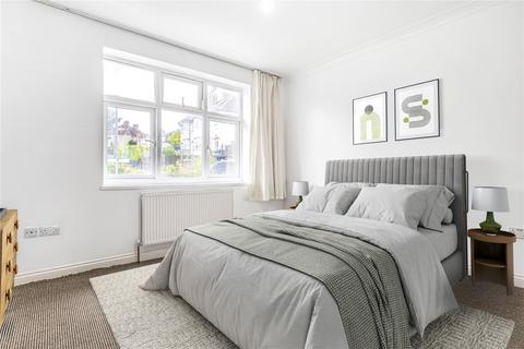 5 bedroom end of terrace house for sale, Moordown, London, SE18