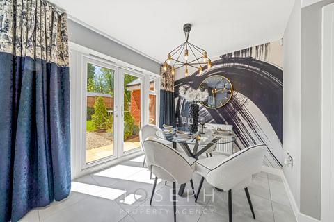 3 bedroom detached house for sale, Bronze Barrow Way, Bramford, IP8