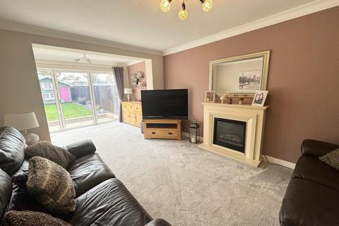3 bedroom semi-detached house for sale, Speeton Avenue, Middlesbrough