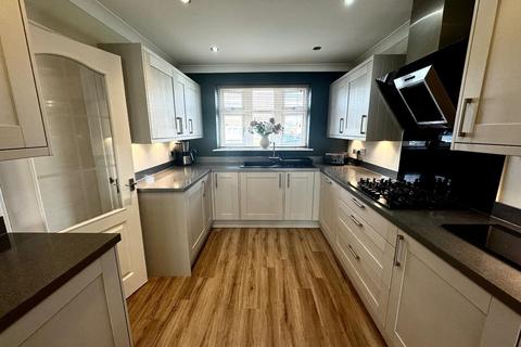 3 bedroom semi-detached house for sale, Speeton Avenue, Middlesbrough