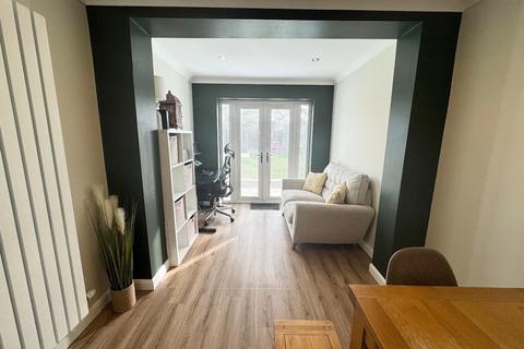 3 bedroom semi-detached house for sale, Speeton Avenue, Middlesbrough
