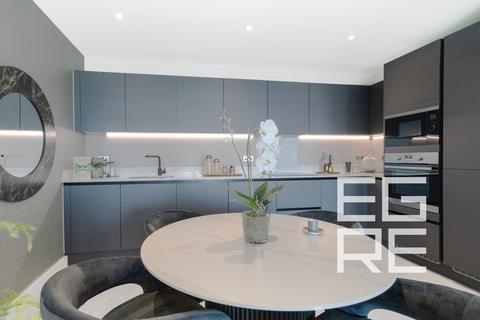 2 bedroom apartment for sale, Kew Bridge Rise, Brentford TW8