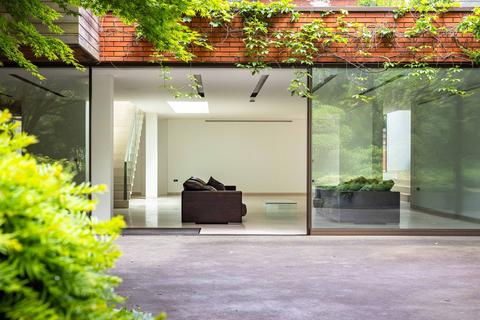 4 bedroom detached house for sale, Elm Walk, London, NW3