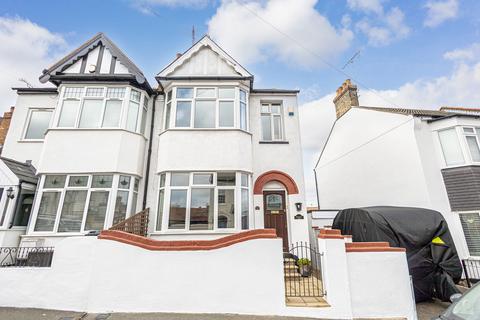 undefined, Eastwood Boulevard, Westcliff-on-sea, SS0
