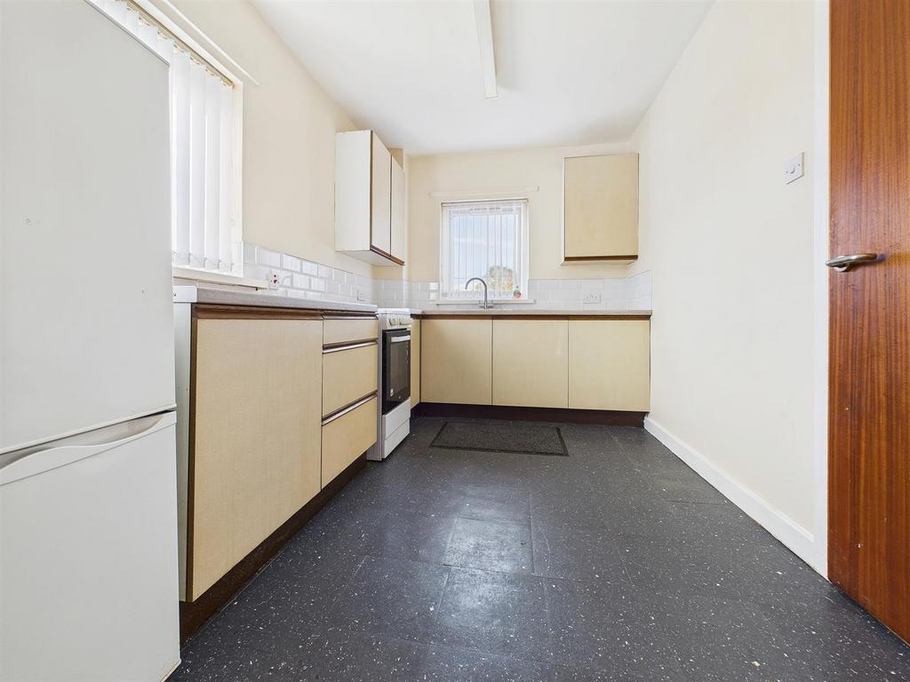 CAM02655 G0-PR0409-STILL007 alt.jpg