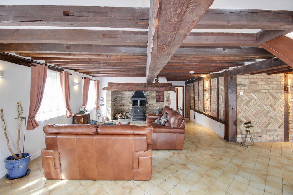 Living & Family Room