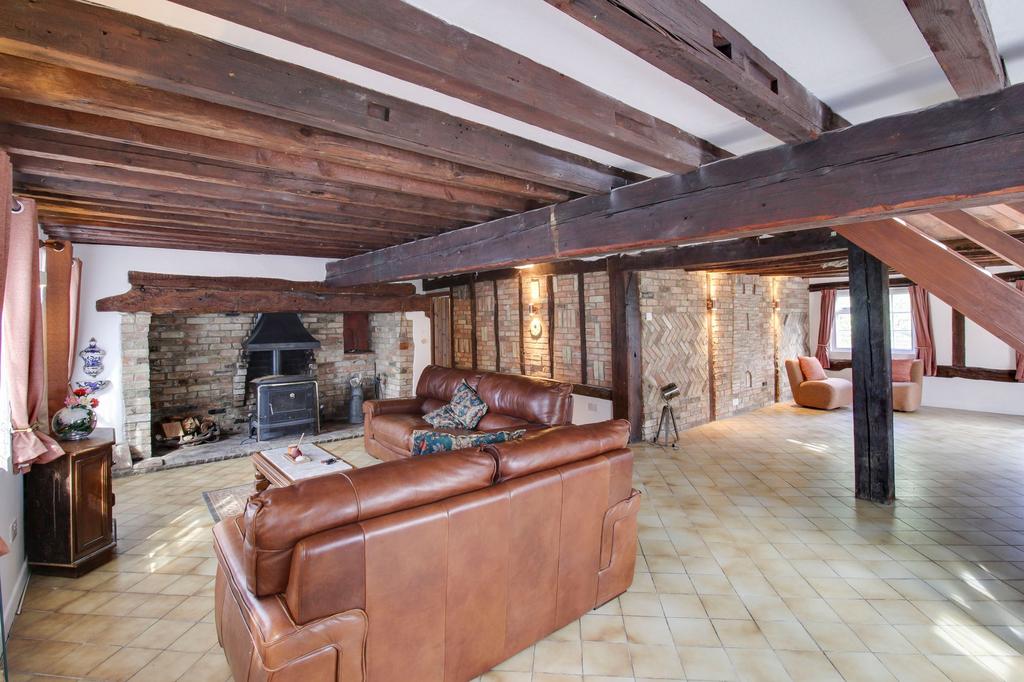 Living & Family Room