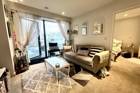 2 bedroom apartment for sale, Local Blackfriars, Block B, Salford, M3 7DA