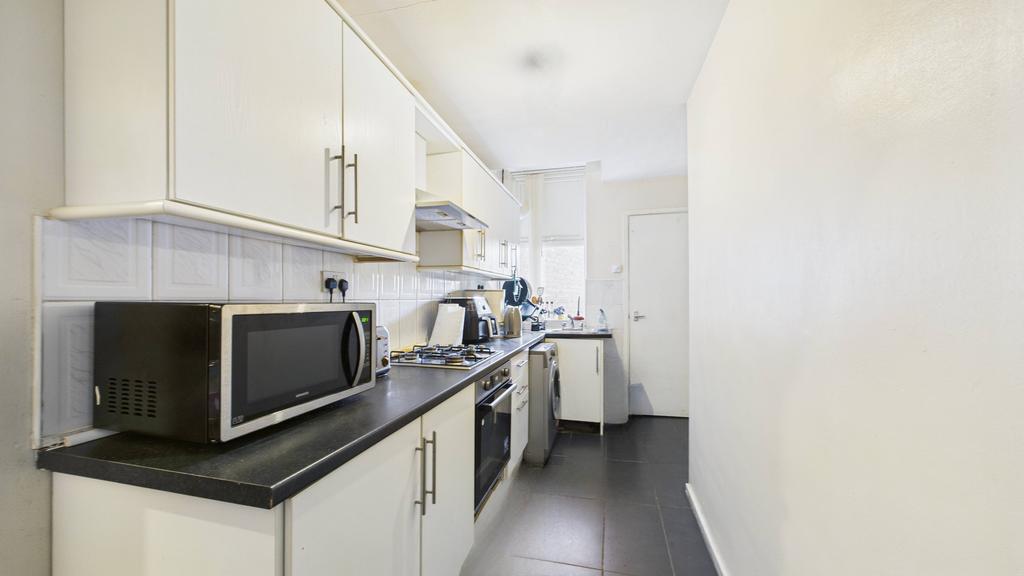 Kitchen (1)