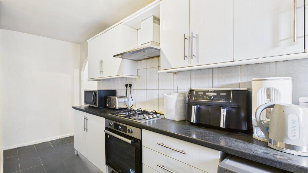 Kitchen (2)