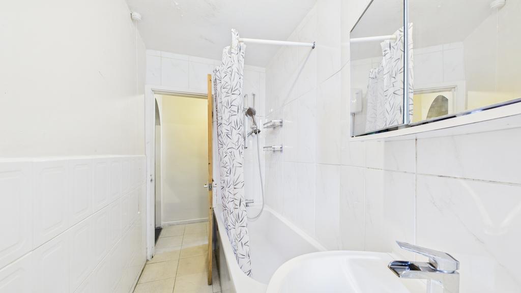 Bathroom (1)