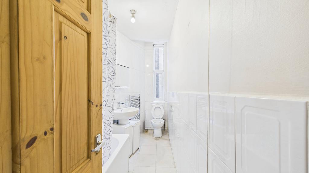 Bathroom (2)