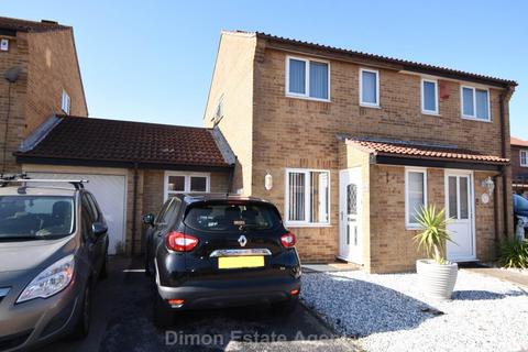 3 bedroom semi-detached house for sale, Foxlea Gardens, Gosport