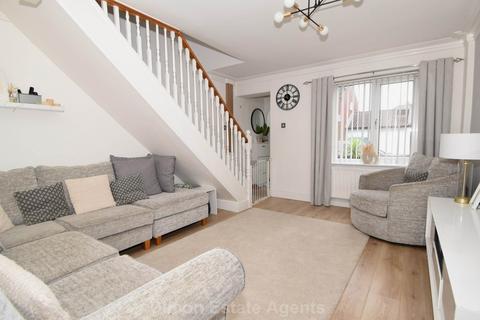 3 bedroom semi-detached house for sale, Foxlea Gardens, Gosport