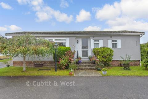 undefined, Oaktree Close, Bognor Regis, West Sussex
