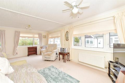 undefined, Oaktree Close, Bognor Regis, West Sussex
